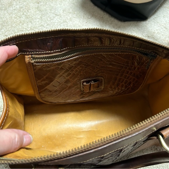 Purses - Picture 11 of 14